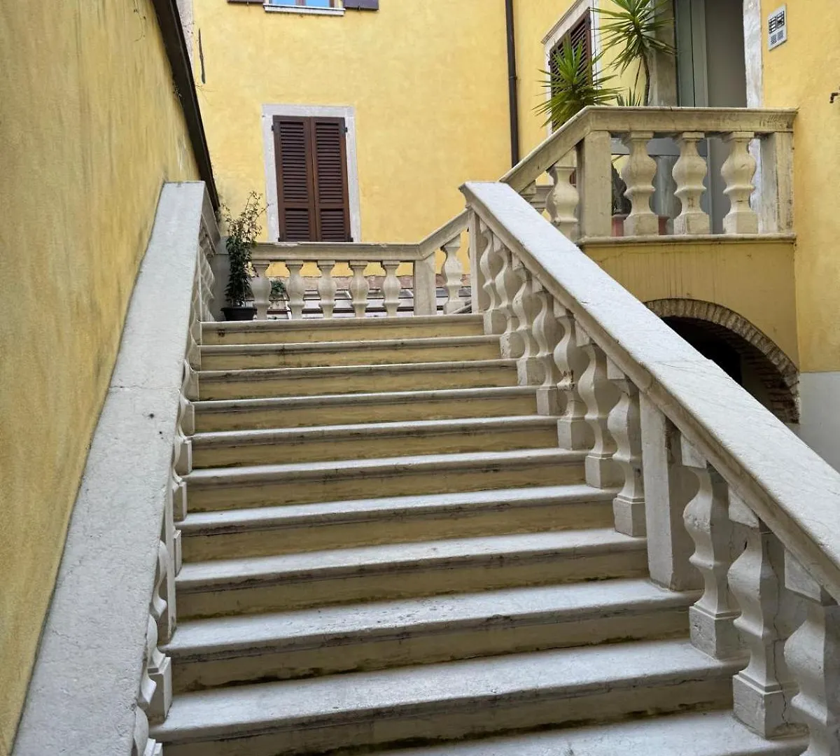 Apartment Casa Vacanze Rachele Desenzano del Garda Italy