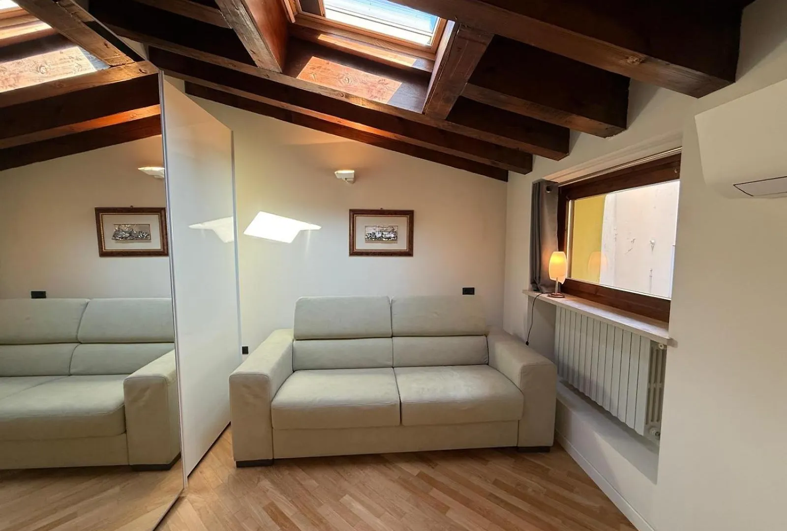 Casa Vacanze Rachele Desenzano del Garda Apartment